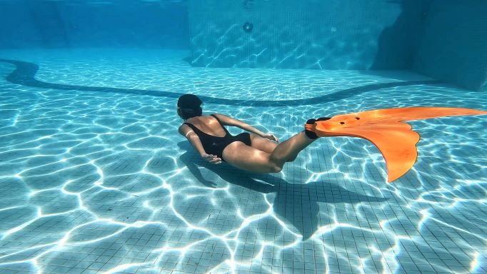 Basic Mermaid training with KL Mermaid Club in Malaysia